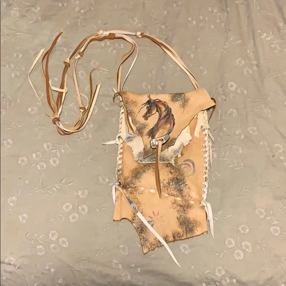 Handmade hand painted soft leather purse - Picture 1 of 8